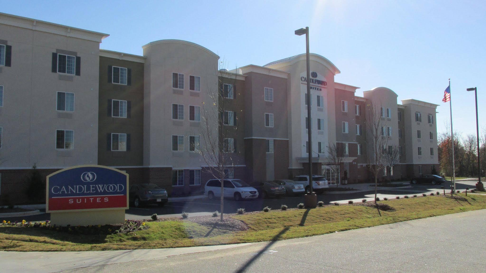 Candlewood Suites Greenville, An Ihg Hotel Экстерьер фото